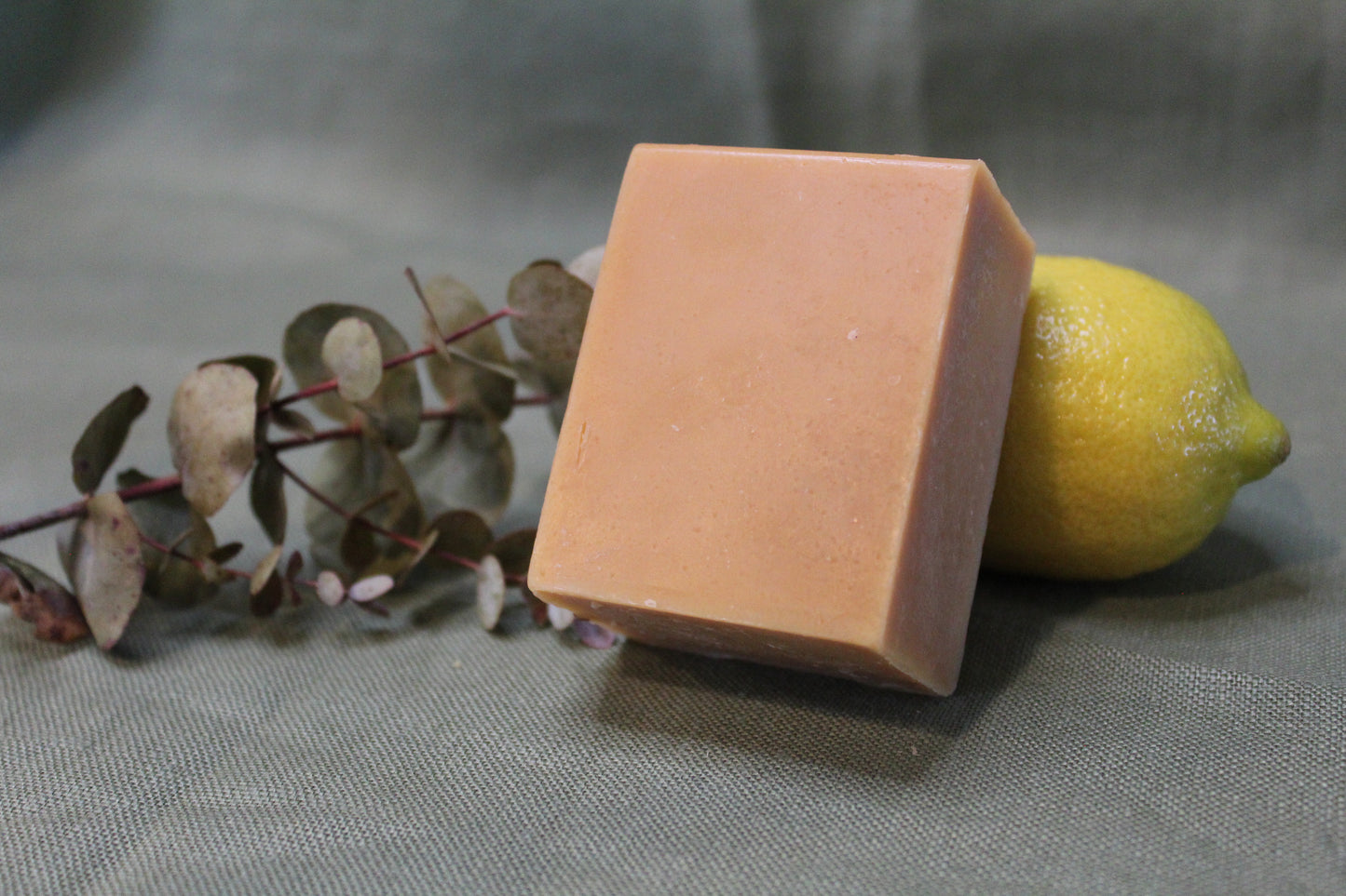 Eucalyptus & Lemon