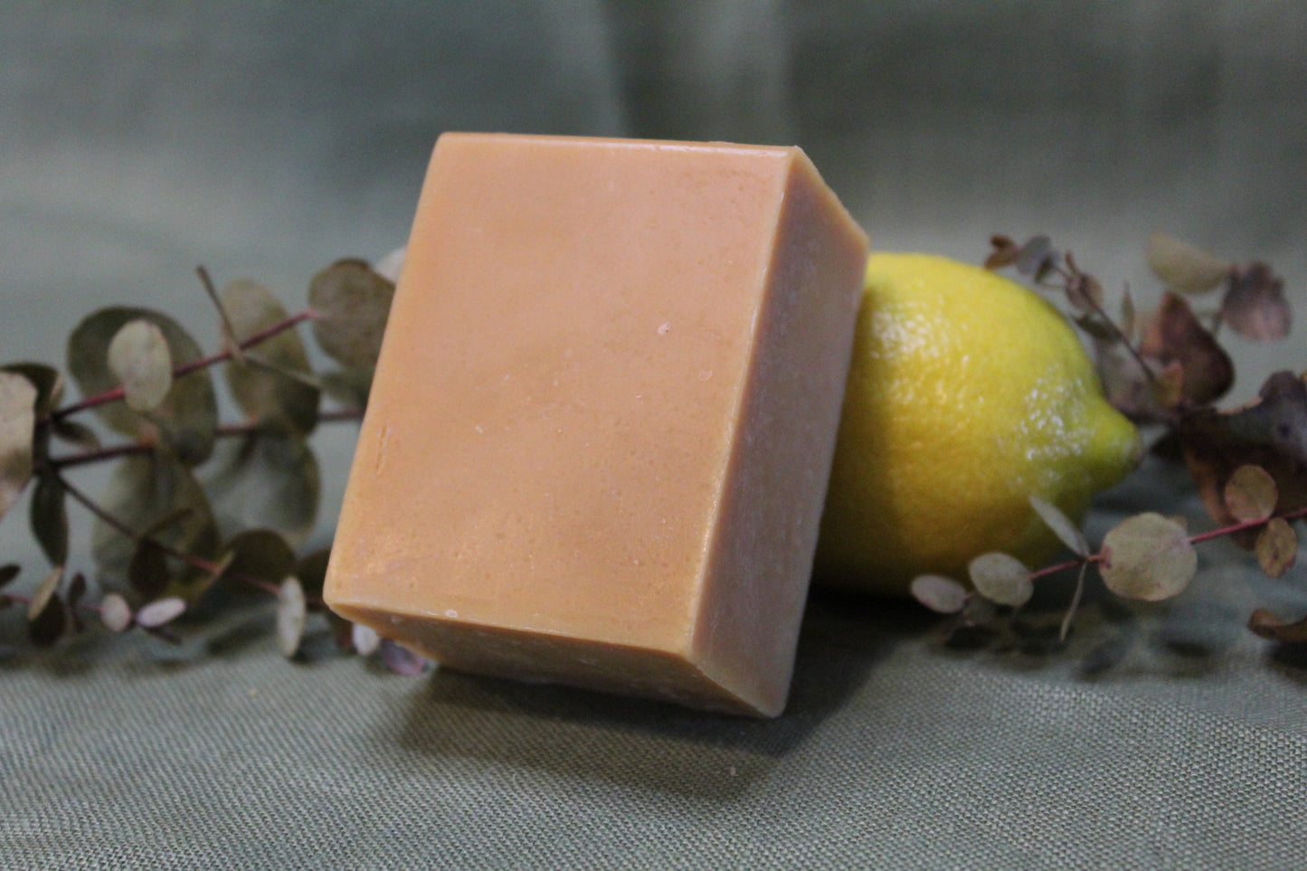 Eucalyptus & Lemon